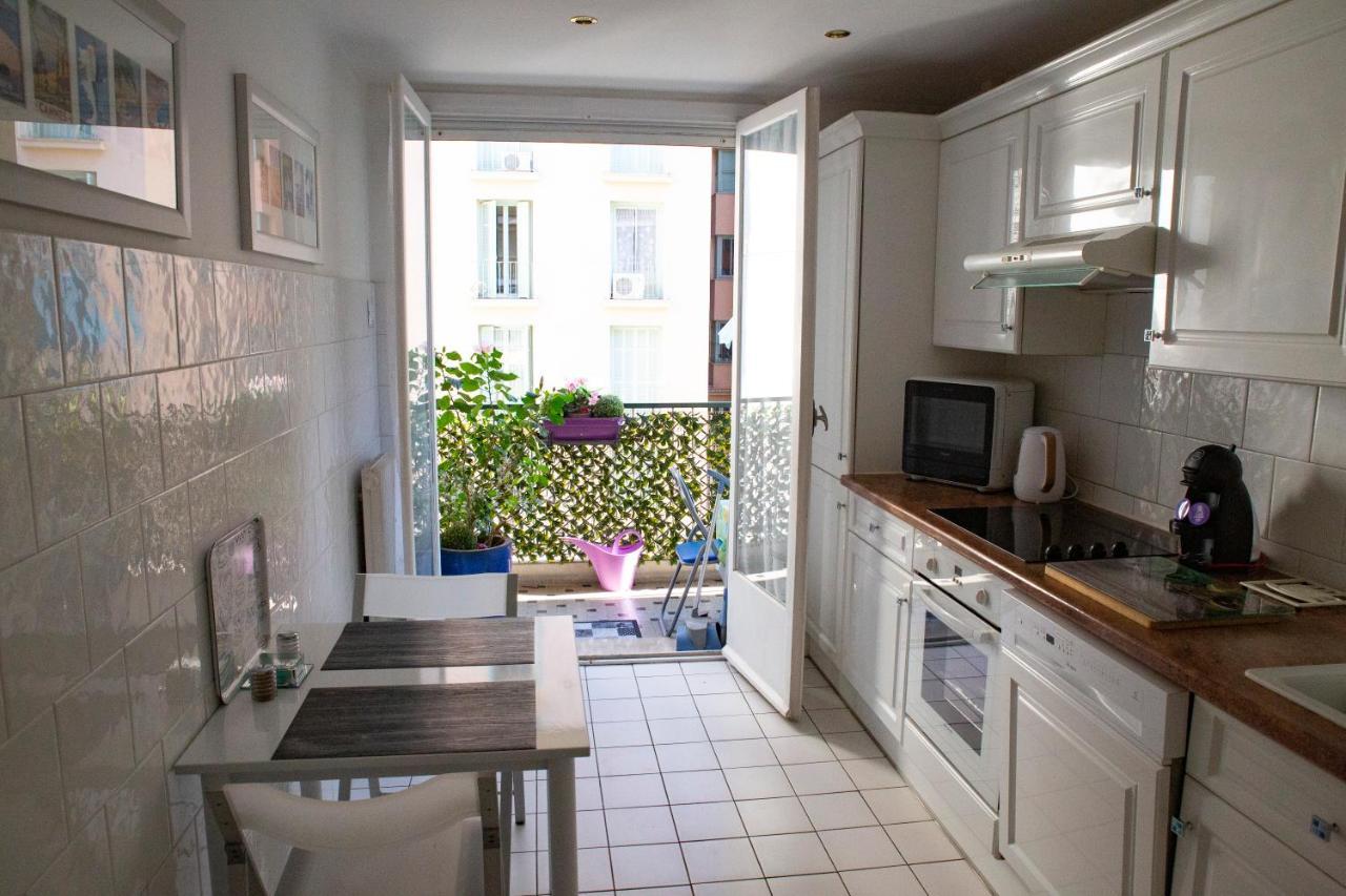 Chill Out Apartment, 2 Mins From Appartement Nice