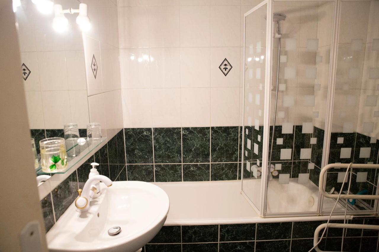 Chill Out Apartment, 2 Mins From * Nice