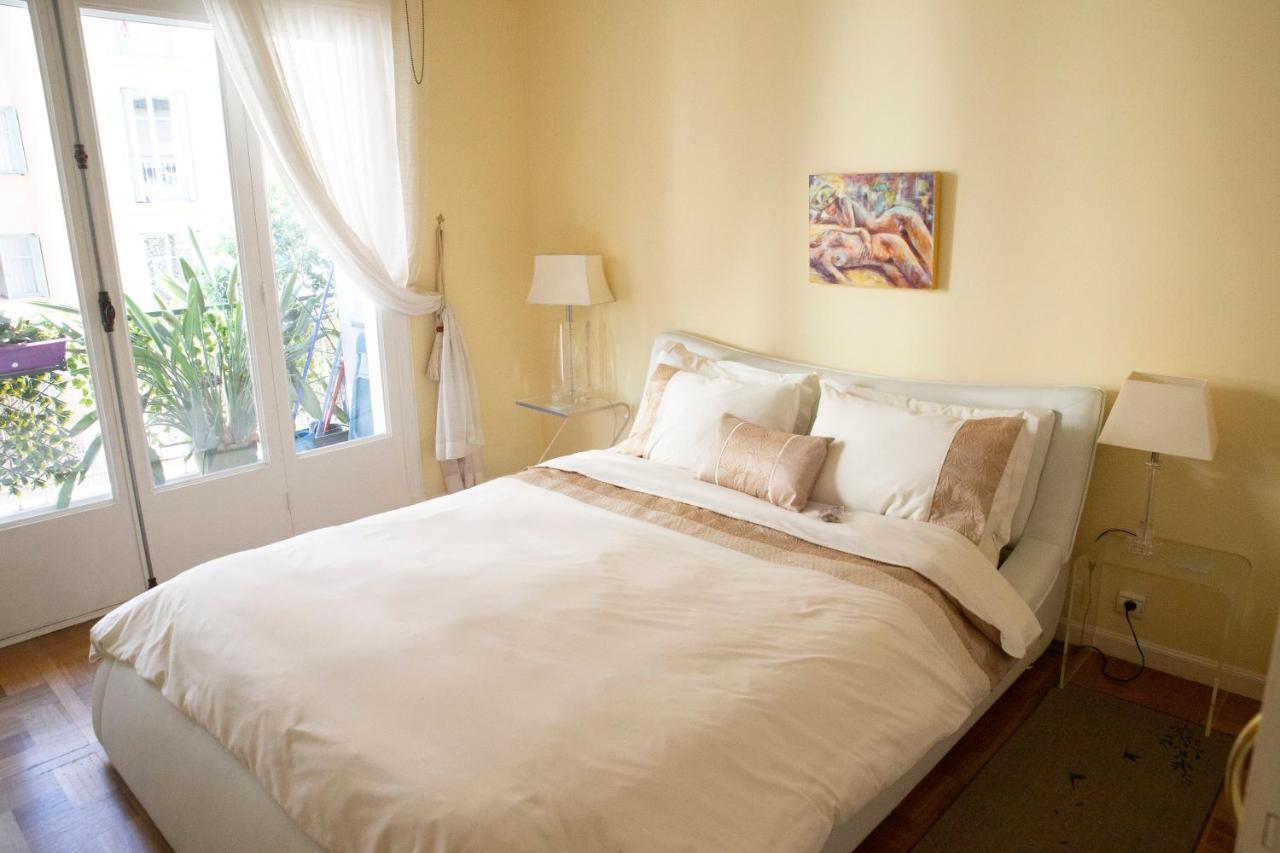Chill Out Apartment, 2 Mins From Apartment Nizza