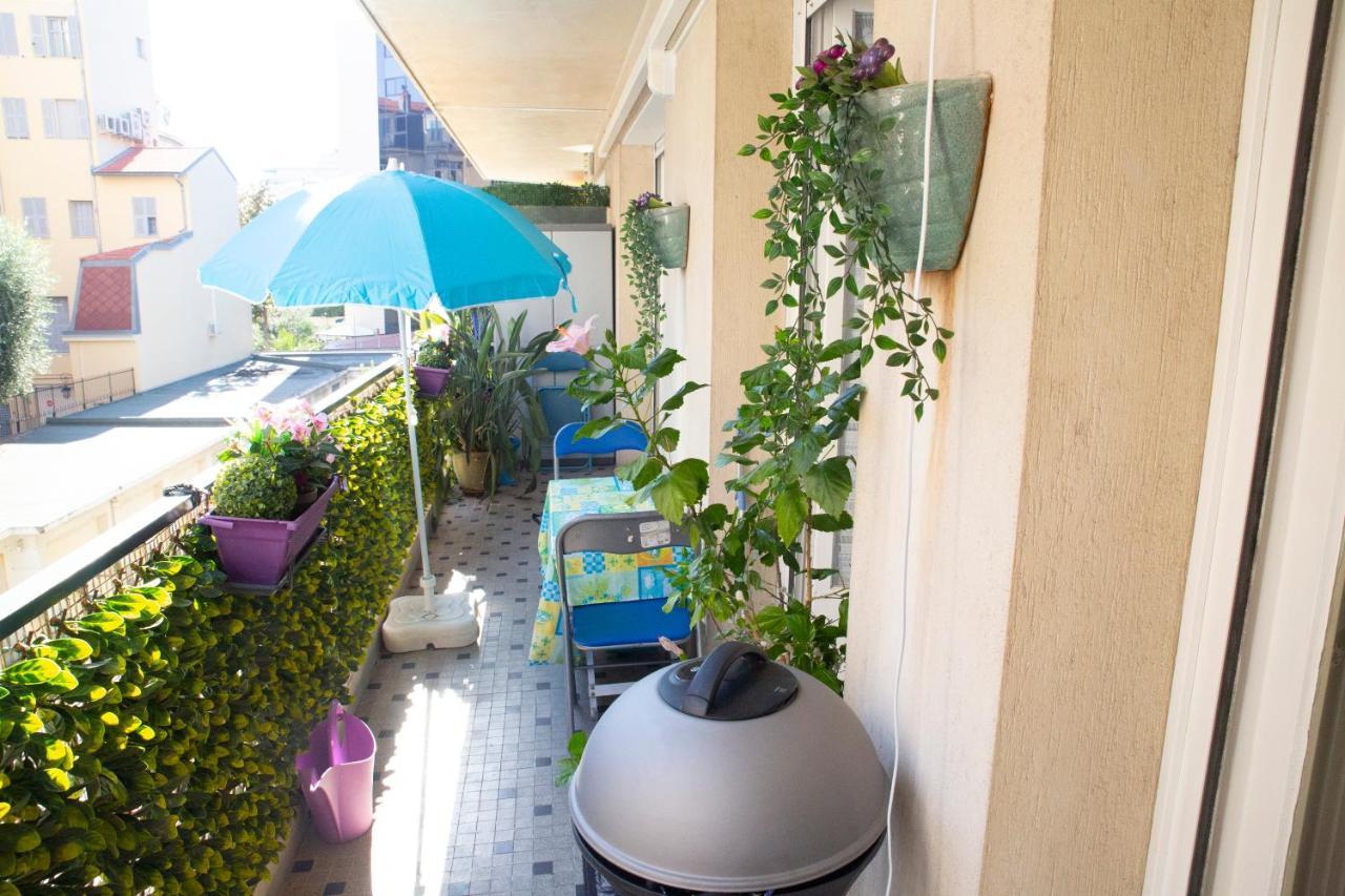 Chill Out Apartment, 2 Mins From Apartment Nice